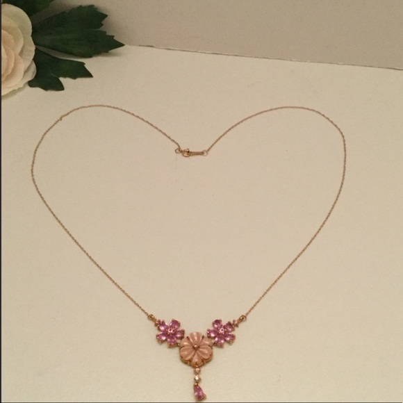 🌸HOST PICK🌸10k PINK SAPPHIRE FLOWER NECKLACE - Picture 4 of 7